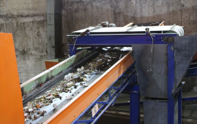 В Нижневартовске откроют мусоросортивочный завод