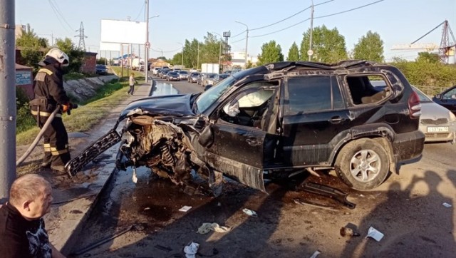 Два человека пострадало при столкновении авто в Томске