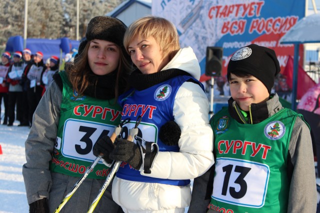 Сургутяне приняли участие в «Лыжне России»