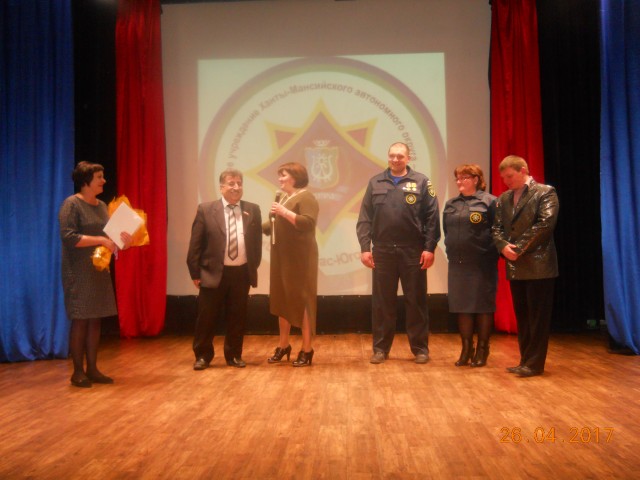 В Сытомино наградили ветеранов пожарной охраны