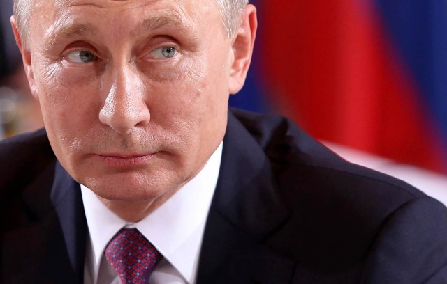 Предвыборный рейтинг Владимира Путина составил 66%