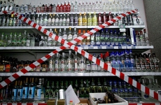 В Сургуте продавец предстанет перед судом за торговлю поддельным алкоголем