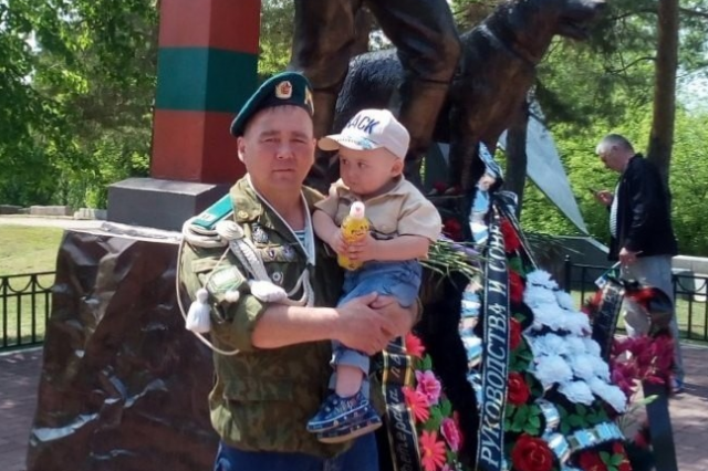 В Башкирии отец увез 2-летнего сына и пропал В Башкирии отец увез 2-летнего сына и пропал