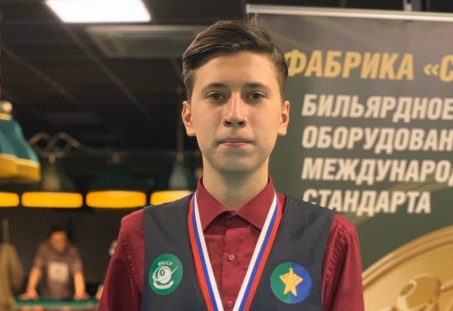 Спортсмен из Лянтора участвует в престижном всероссийском чемпионате по бильярду
