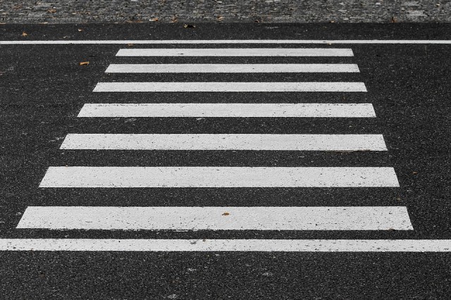 75% пешеходных переходов ХМАО соответствуют национальным стандартам