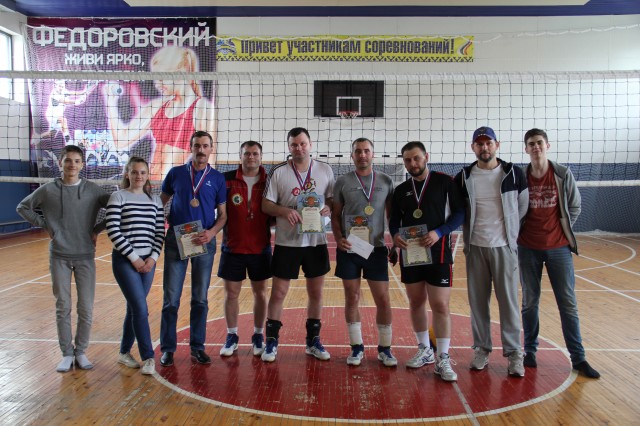 12 июня в Фёдоровском прошёл турнир по волейболу