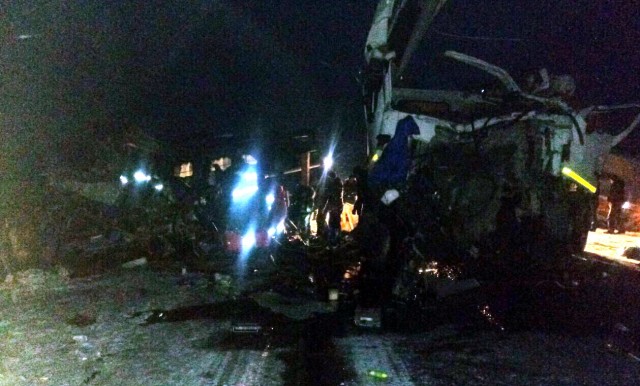 В ХМАО в страшном ДТП погибли 6 человек. Ещё 18 ранены