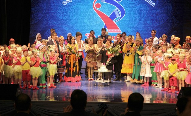 ​Лянторский ансамбль народного танца «Задоринка» отметил 15-летие