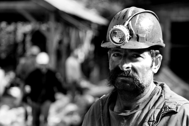 В Кузбассе возбудили дело о невыплате зарплаты шахтёрам
