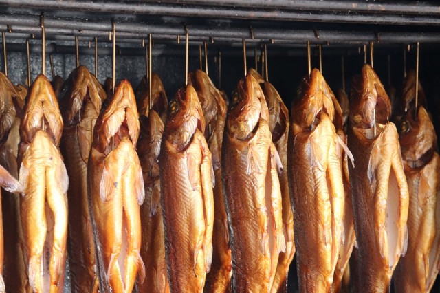 В Югре изъято из продажи около 100 кг рыбы ценных пород