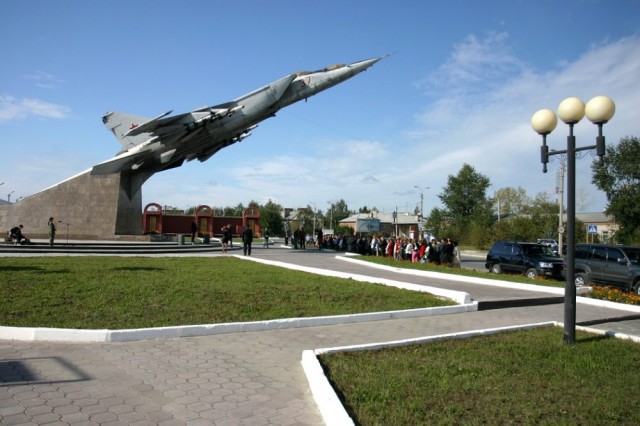 В Югорске за 68 млн руб. реконструируют памятник