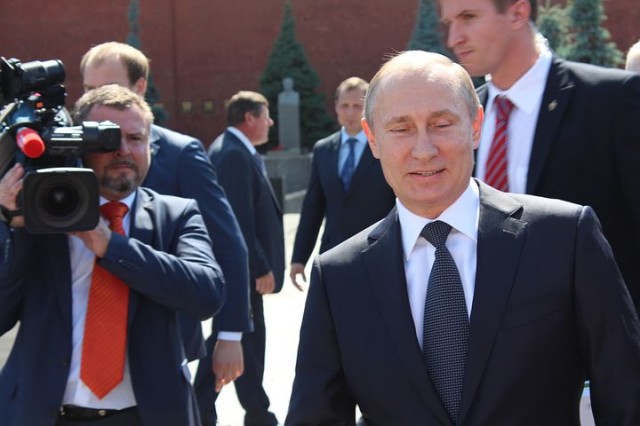 Путин отметил вклад Югры в укрепление экономики России