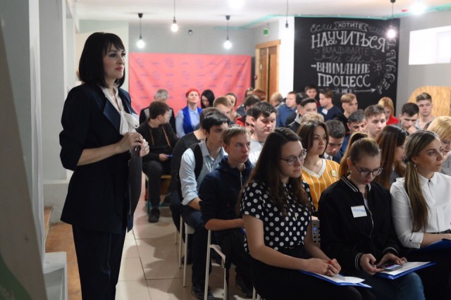 Молодежь Югры участвует в Днях предпринимательства