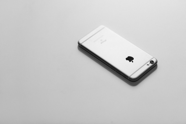 ​Новый iPhone 7 в районе получит победитель конкурса «#АртРеальность»