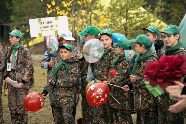 «Лесной дозор», «Совята», «Первоцвет» и другие школьные лесничества собрались на Барсовой горе