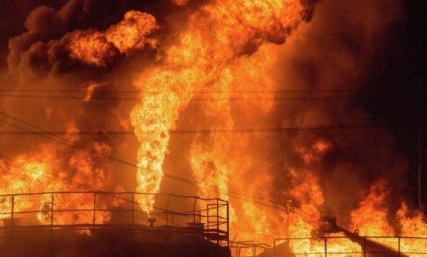 Пожар на нефтебазе в Югре вероятно произошёл из-за нарушения ТБ