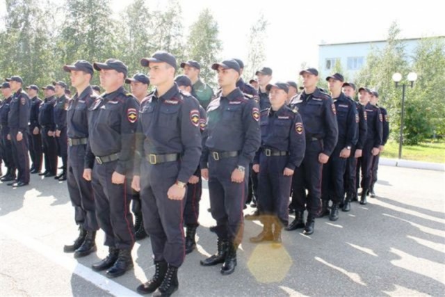 Полицейские Сургутского района обеспечат охрану общественного порядка 12 июня