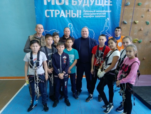 В Сургутском районе выяснили, какая школа сильнее в спортивном туризме
