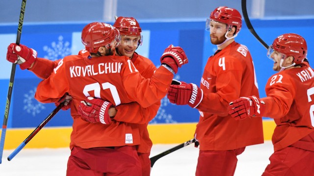 Медаль в кармане! Российские хоккеисты обыграли чехов в борьбе за место в финале ОИ-2018