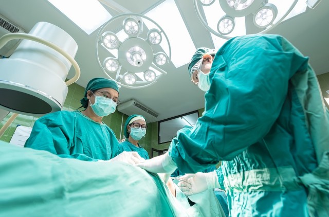 Хирурги Нижневартовска спасли жизнь 8-месячного мальчика