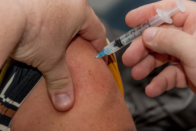 В Югре началась прививочная кампания против гриппа