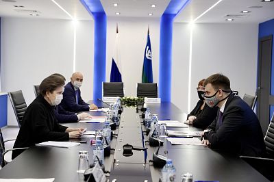 Наталья Комарова провела ряд важных встреч в Сургуте