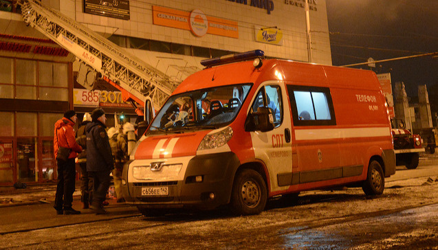 В центре Нижневартовска загорелось кафе МЯСО & LOVE В центре Нижневартовска загорелось кафе МЯСО & LOVE