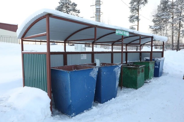 В Сургутском районе для поселений закупили 381 контейнер для ТКО