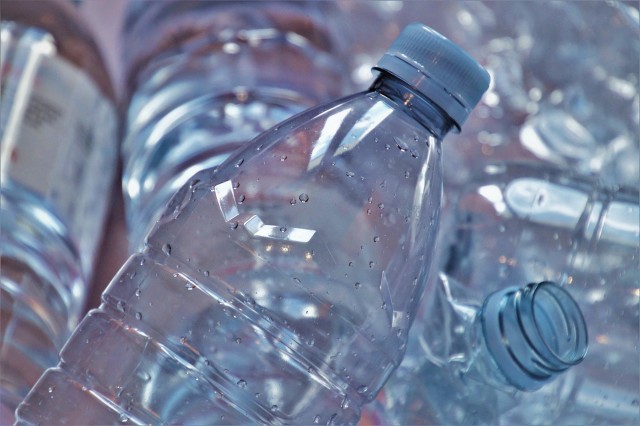 В Югре жители готовы отказаться от частого использования пластиковых пакетов