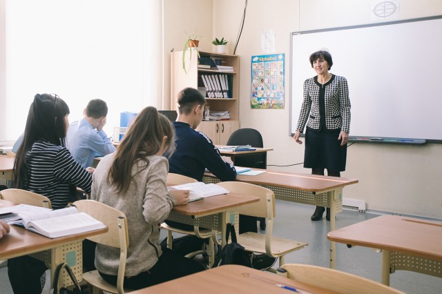 В Нижневартовске выбирают лучшего учителя