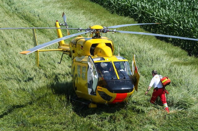 ​На севере Омской области построили вертолётную площадку для санавиации