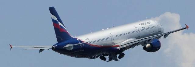 Более 80 пассажиров не улетели из Томска в Москву из-за отмены рейса