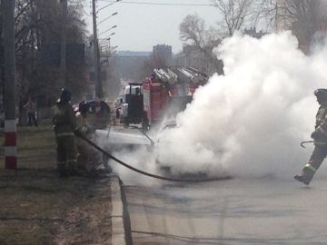 ​В Заволжском районе Ульяновска сгорела «Volvo», пострадал человек