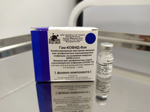 ​В Югре прививку от коронавируса поставил каждый 4-ый взрослый. Всего 314 тысяч