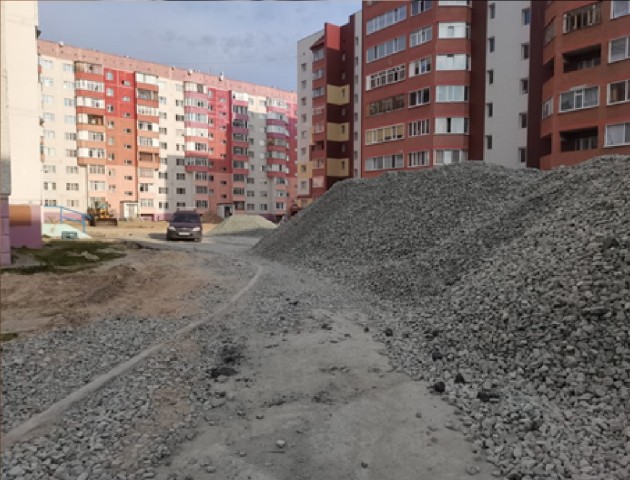 В Фёдоровском за 15,7 млн благоустраивают двор на ул. Ленина В Фёдоровском за 15,7 млн благоустраивают двор на ул. Ленина