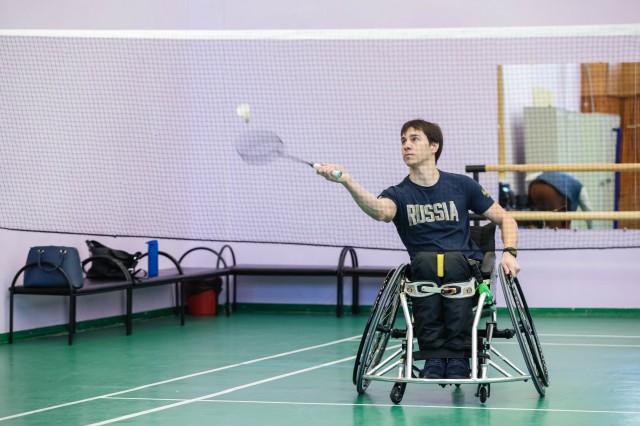 ​Спортсменам с ОВЗ в Солнечном подарили инвалидные коляски