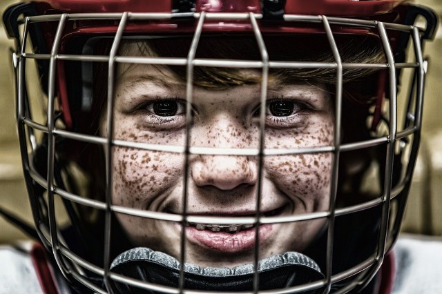 ​В Белом Яре дети сразятся с родителями на хоккейном корте