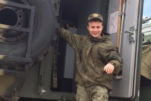 ​В Лянтор из рядов российской армии возвращаются призывники 2019 года