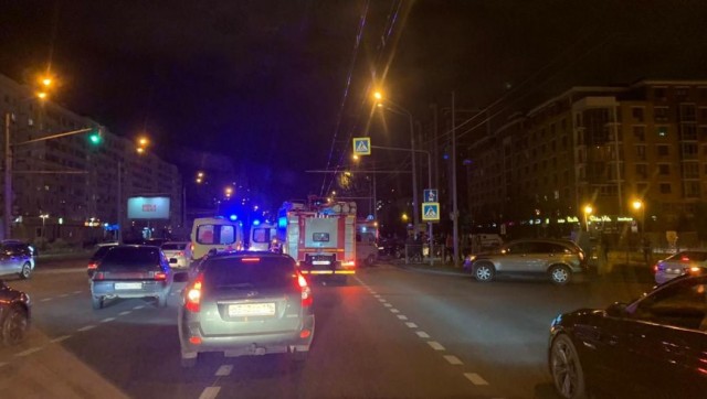 В Казани в серьёзном ДТП столкнулись автобус и две иномарки