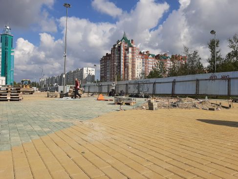 В Сургуте перенесли открытие Центральной площади