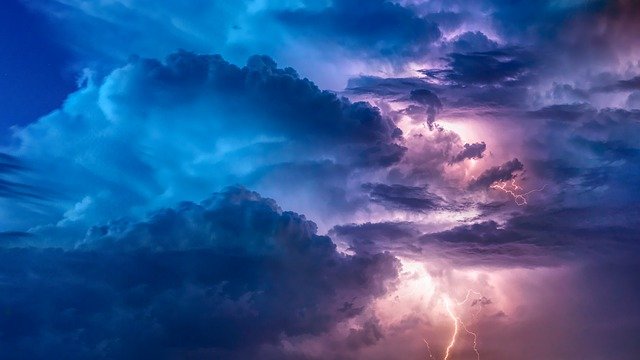 В Старошайговском районе Мордовии садовник погиб от удара молнии