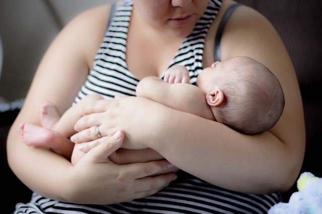 ​Число новорожденных в 2019 году в Приангарье достигло рекордного минимума за последние 8 лет