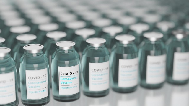 Известный врач призывает тверичан вакцинироваться от коронавируса
