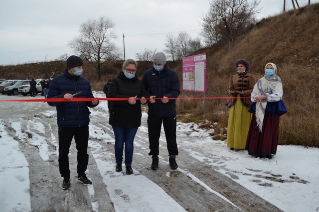 Блогер Илья Варламов назвал спортивный маршрут под Рязанью «разбитой сельской дорогой»