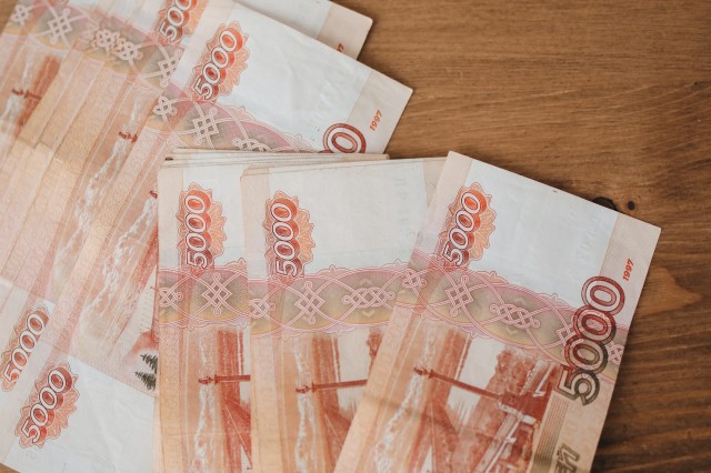 Средний месячный доход депутатов Благовещенска в 2020 году составил 637 тысяч рублей