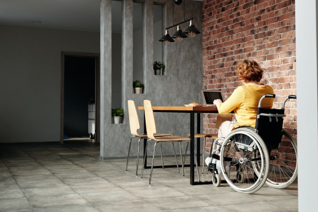 Инвалидов не ждут в ивановских учреждениях