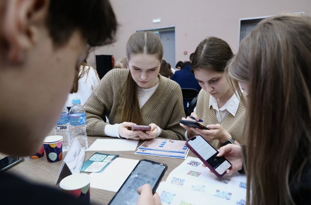 ​Департамент финансов Сургутского района организовал «умные игры» для школьников