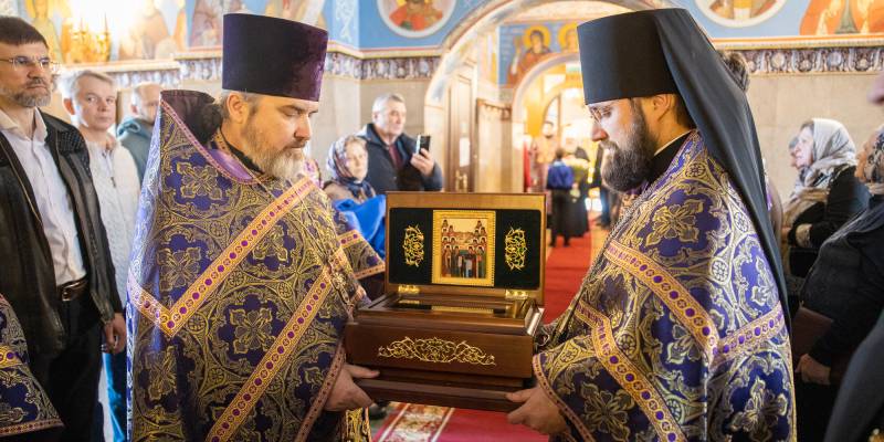 В ХМАО на вечное хранение доставили православную святыню