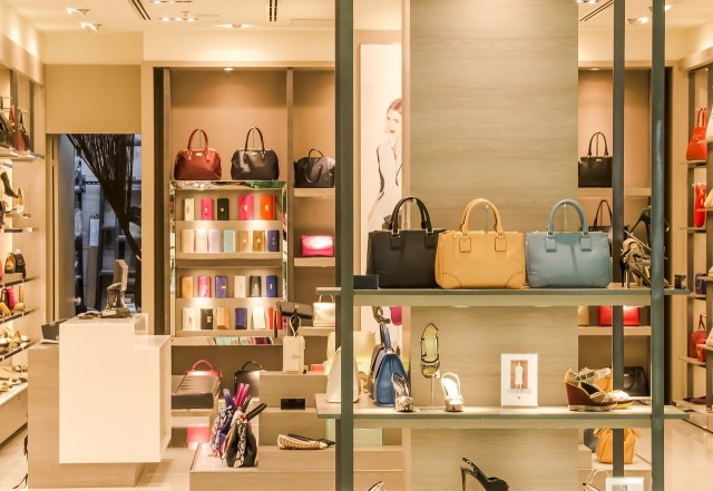 В Башкирии ввели правила посещения магазинов и торговых центров