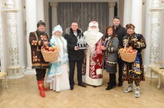 Ханты-Мансийск принял эстафету Новогодней столицы России